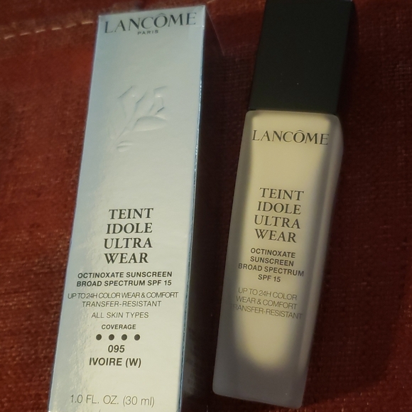 Lancome Other - SALE LANCÔME TEINT IDOLE 24 HOUR ULTRA WEAR SPF 15